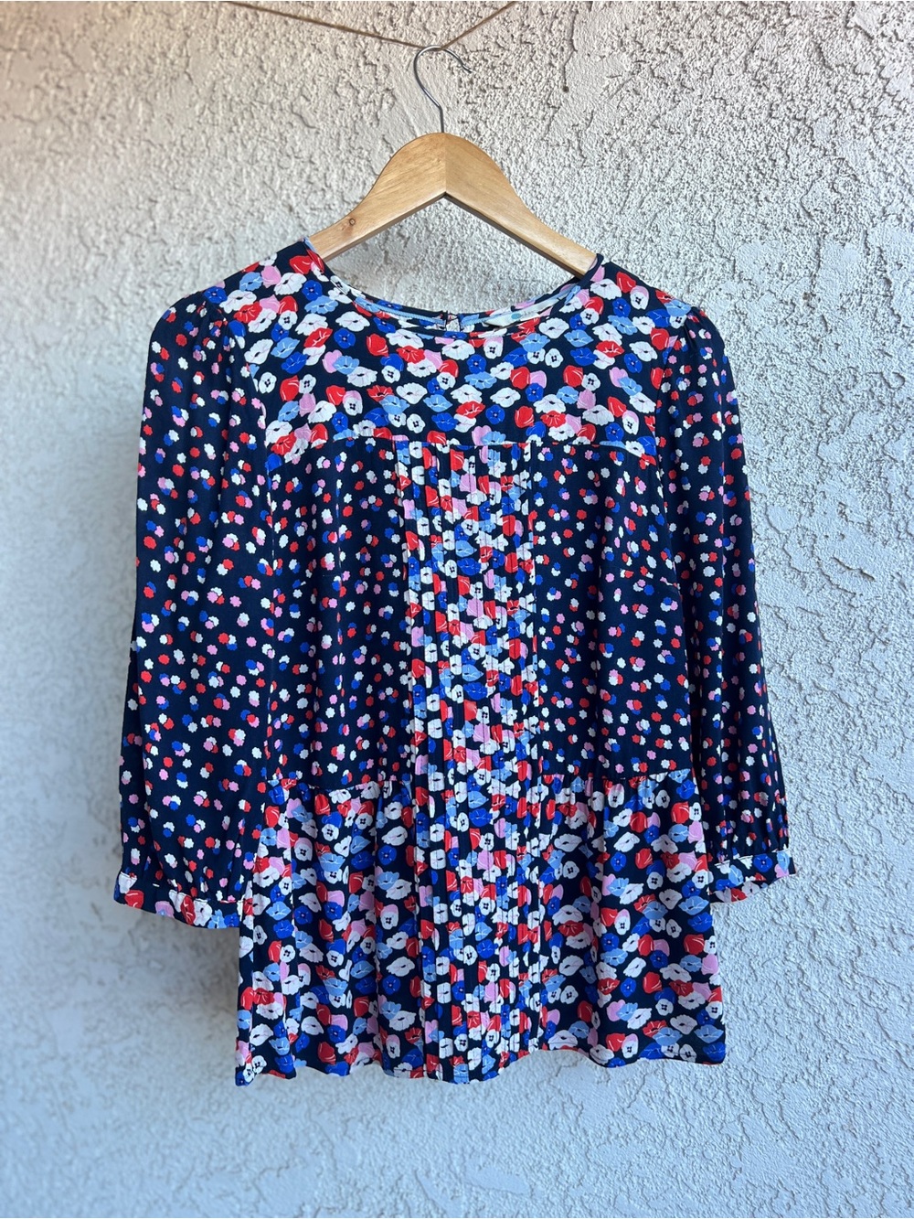 Boden Hopscotch Navy Poppy Meadow Pintuck Blouse